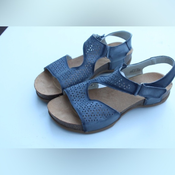 Propet Phoebe sandals main image 9